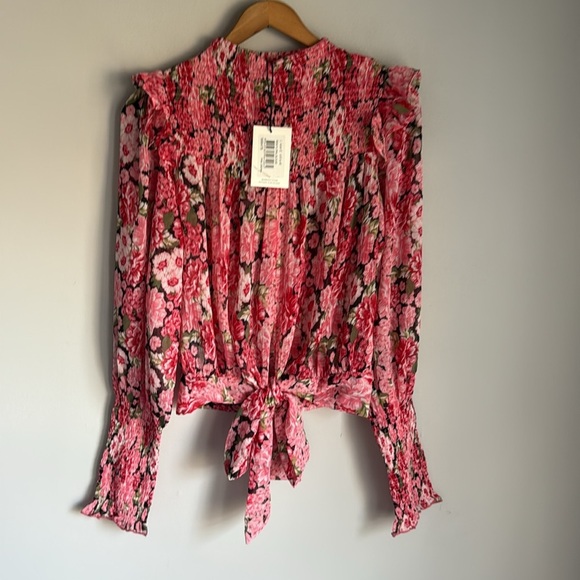 NEW Bardot Remi Floral Blouse in Pink Gardenia 8 - Picture 3 of 8